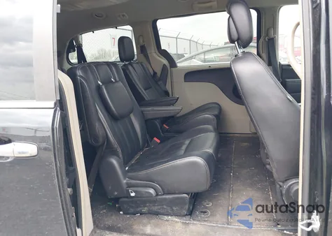 2014 Chrysler Town & Country Touring from USA, damaged, VIN 2C4RC1BG2ER413789